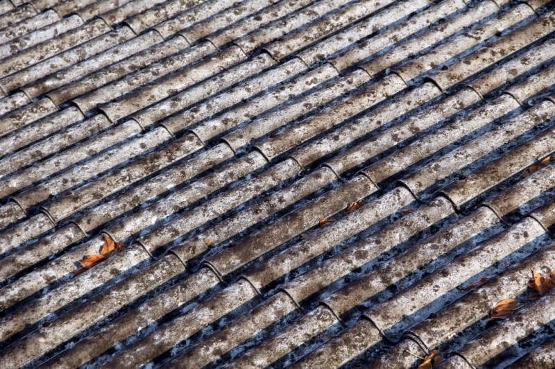 Amiante dans fibro ciment et rénovation avec photovoltaïque